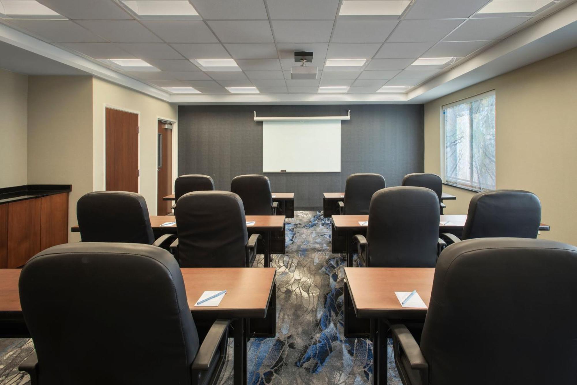 Fairfield Inn & Suites By Marriott Watertown Thousand Islands מראה חיצוני תמונה