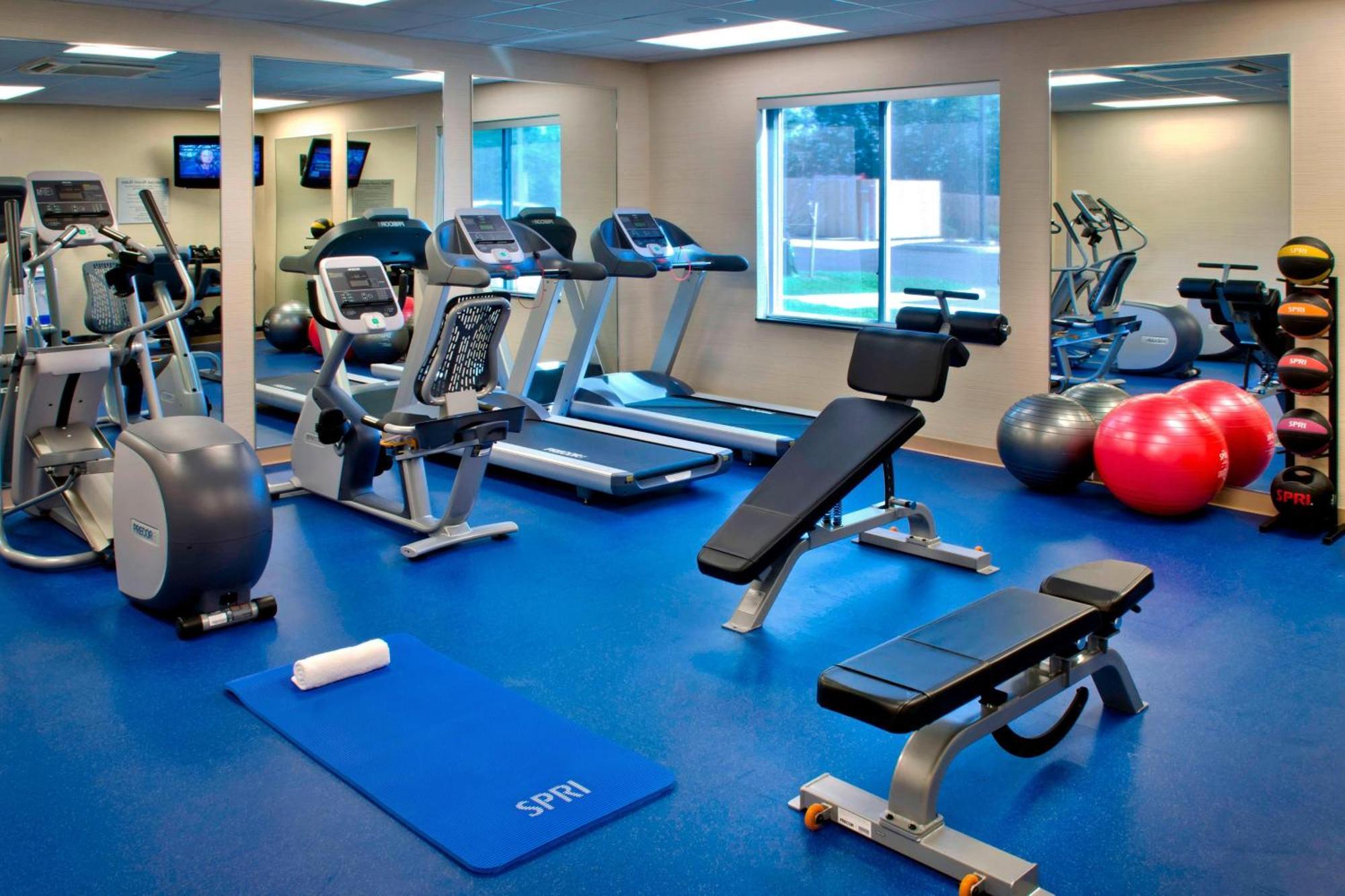 Fairfield Inn & Suites By Marriott Watertown Thousand Islands מראה חיצוני תמונה