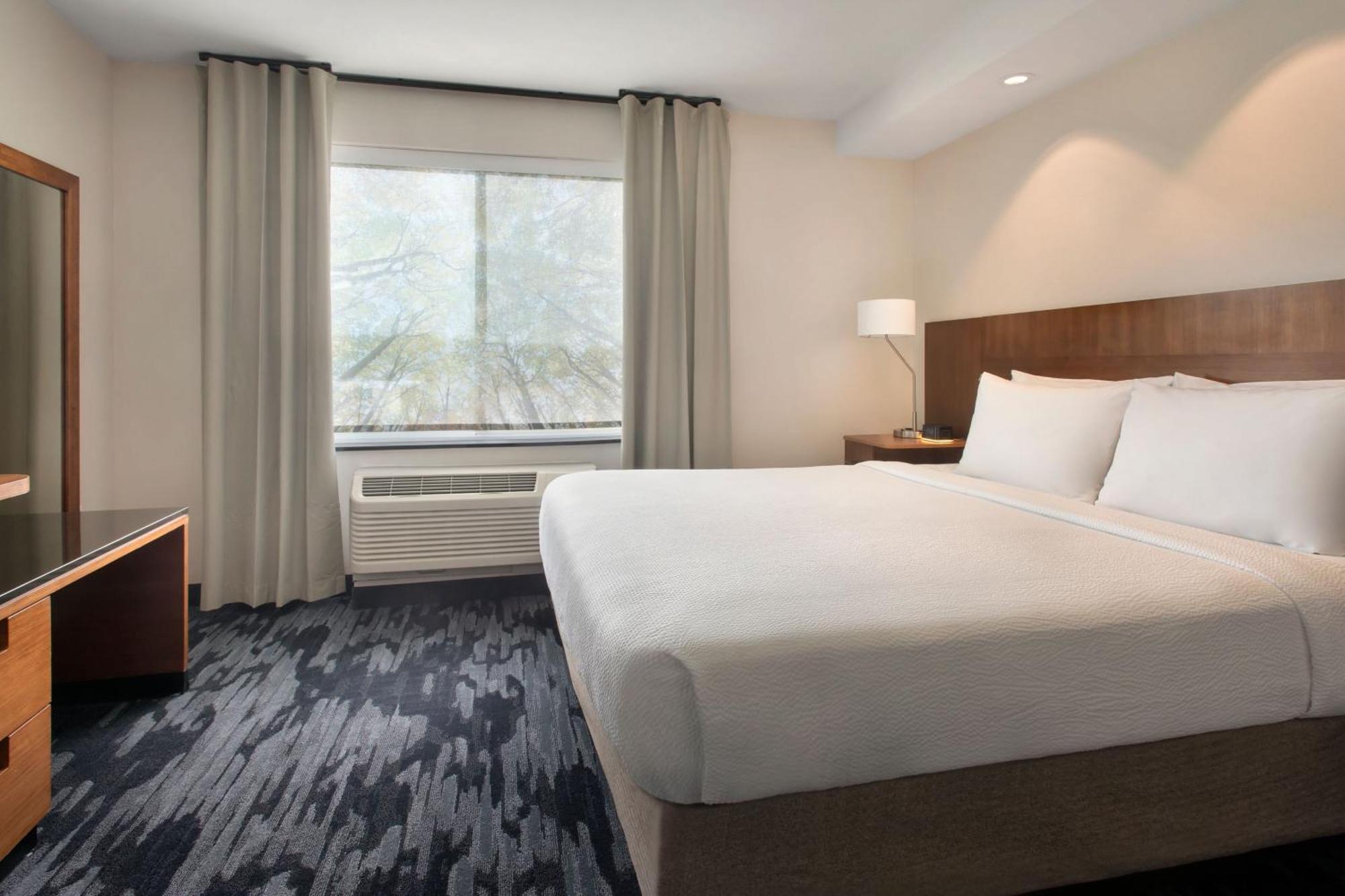 Fairfield Inn & Suites By Marriott Watertown Thousand Islands מראה חיצוני תמונה