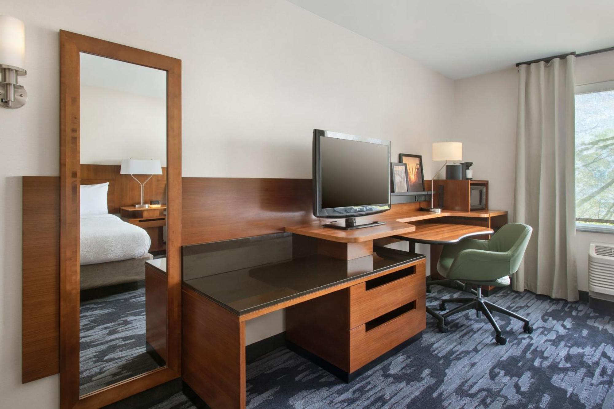 Fairfield Inn & Suites By Marriott Watertown Thousand Islands מראה חיצוני תמונה