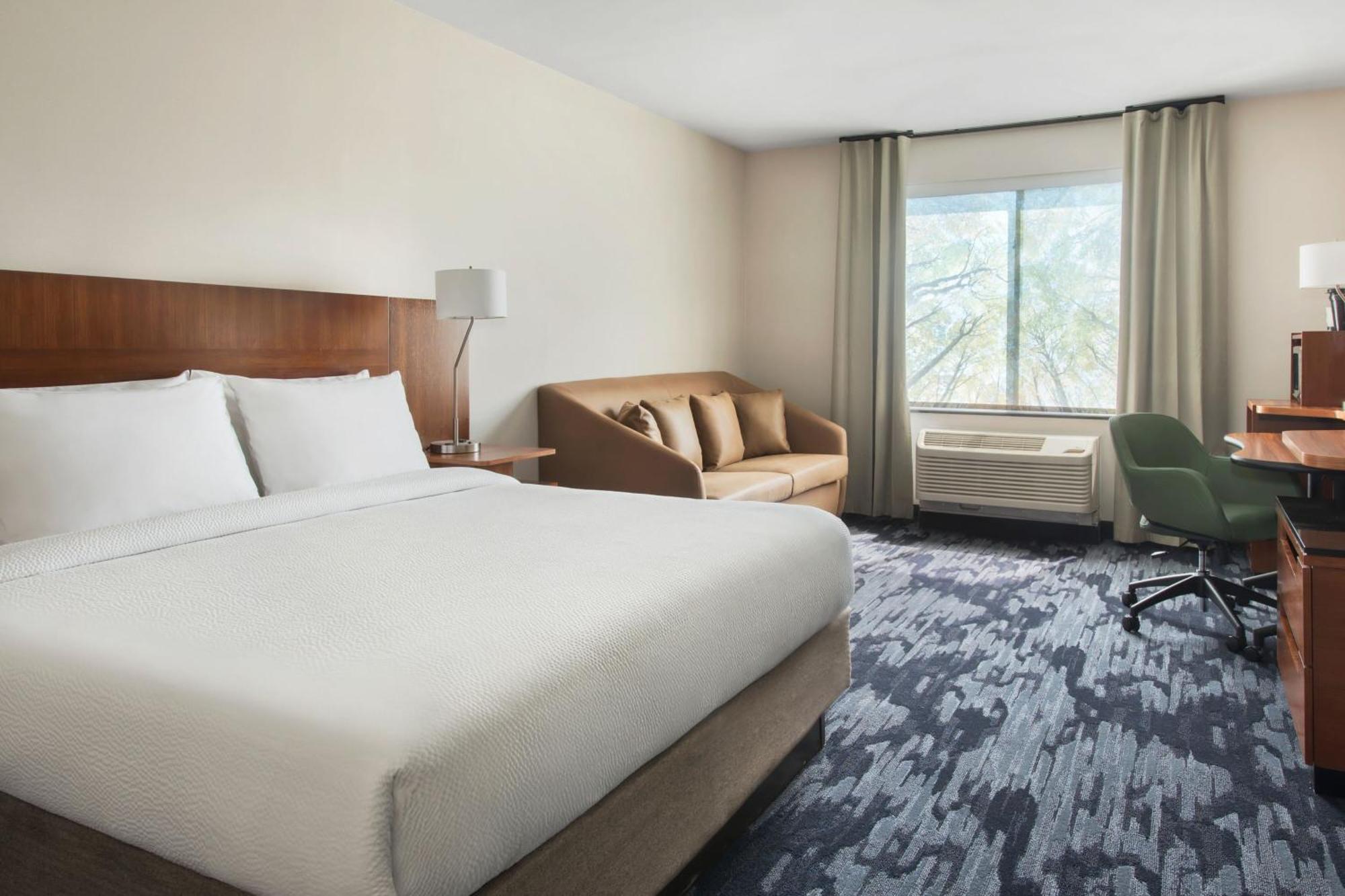 Fairfield Inn & Suites By Marriott Watertown Thousand Islands מראה חיצוני תמונה
