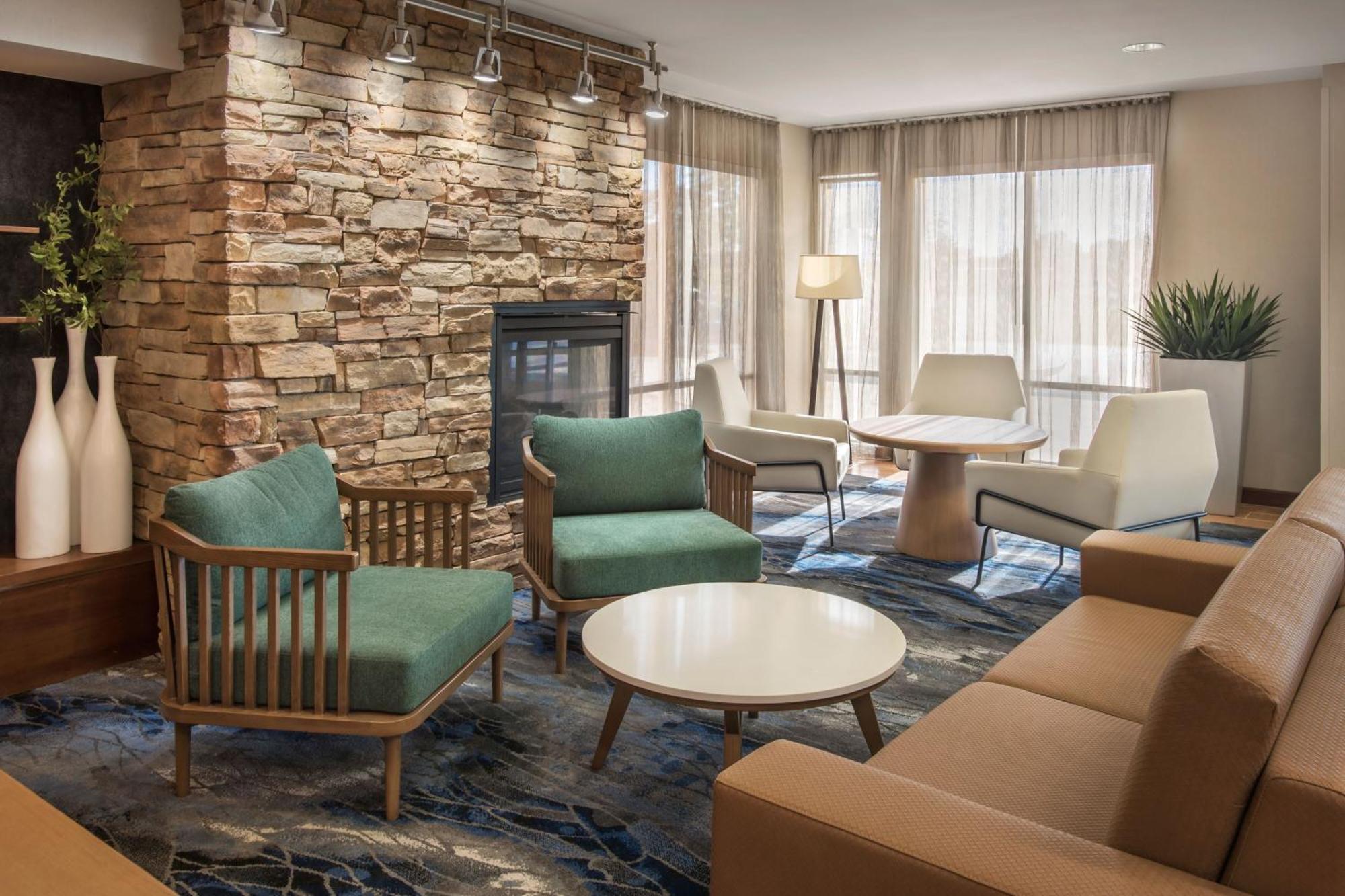 Fairfield Inn & Suites By Marriott Watertown Thousand Islands מראה חיצוני תמונה